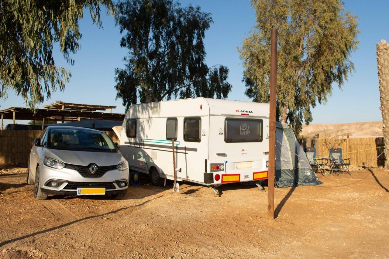 Kfar Hanokdim Arad Exteriör bild