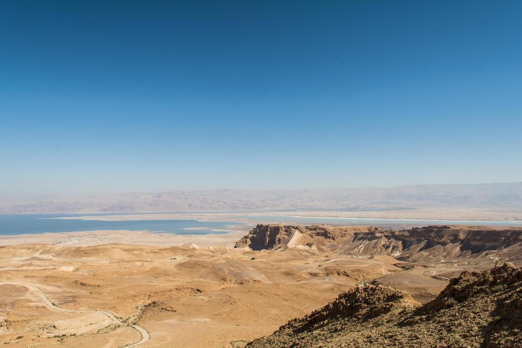 Kfar Hanokdim Hotell Arad Exteriör bild